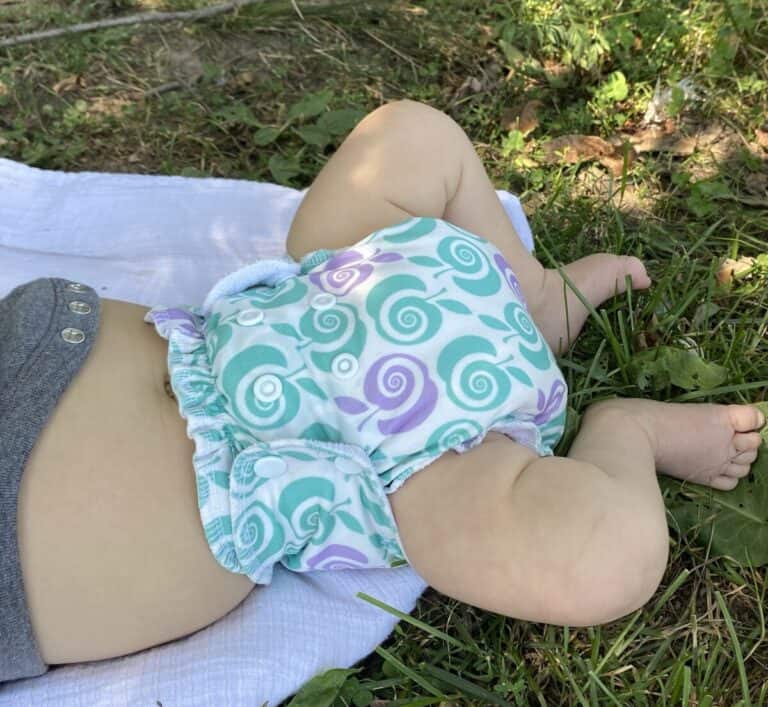 Should you choose cloth diapers? cost and environmental impact Cloth