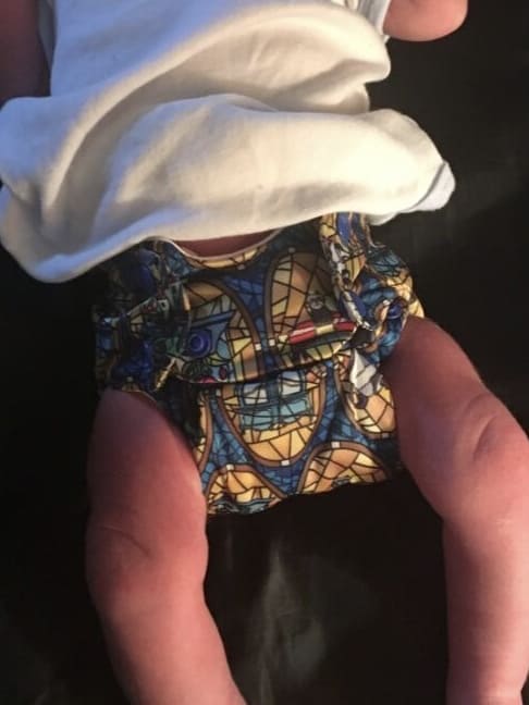 Are newborn cloth diapers worth it? Cost & cheaper options