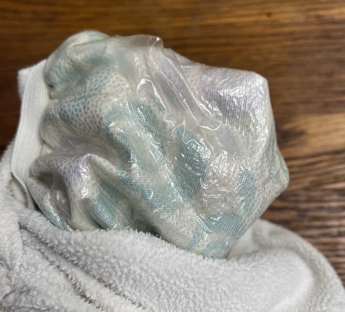 Are cloth diapers leak proof? Tips & antileak cloth diaper features