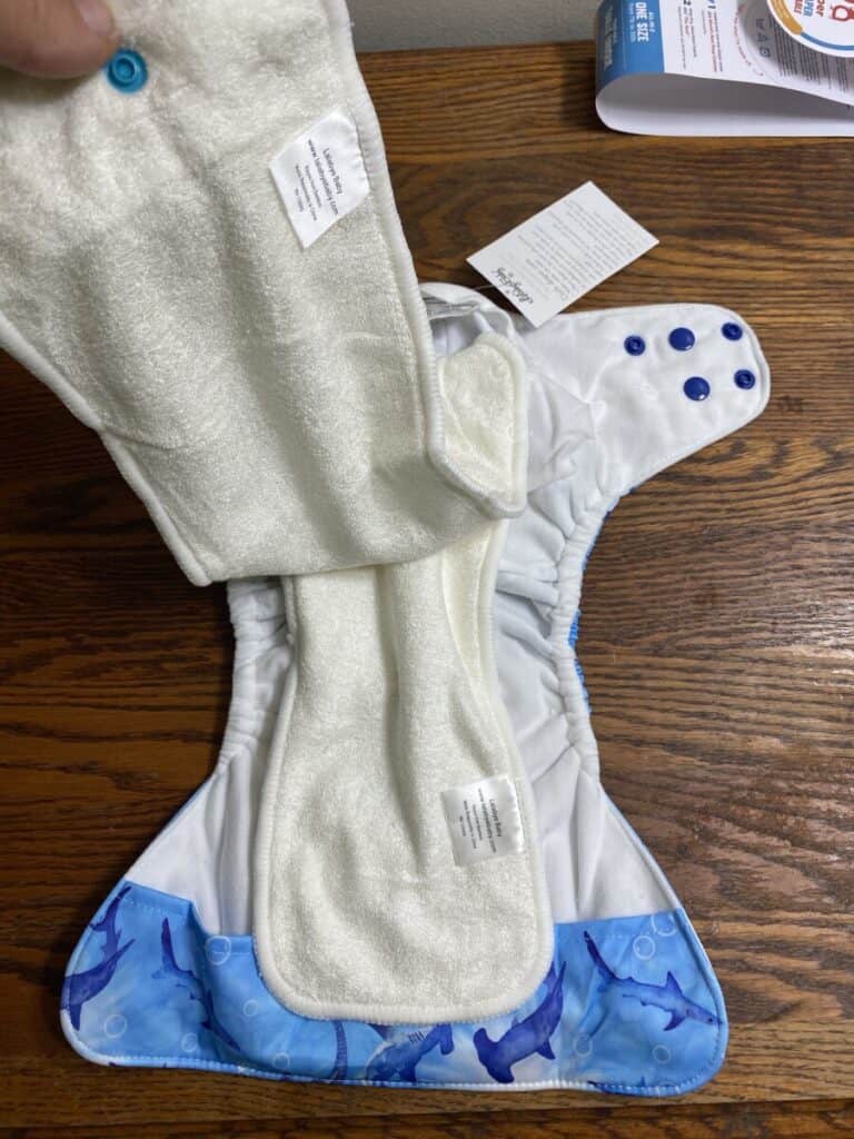 How long do cloth diapers last? When to change & when to throw away Cloth diapers united